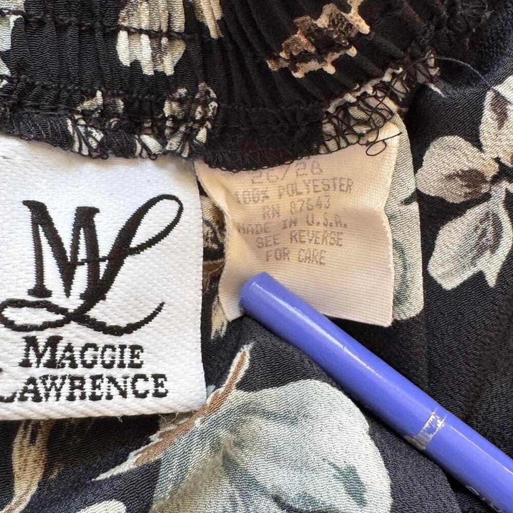 Vintage 90s black floral midi skirt size 26 elastic dark cottagecore romantic - Picture 3 of 8